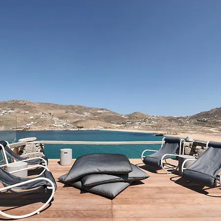 Barbarossa - Elegant Beachfront Retreat With Heated Pool & Outdoor Gym Villa *