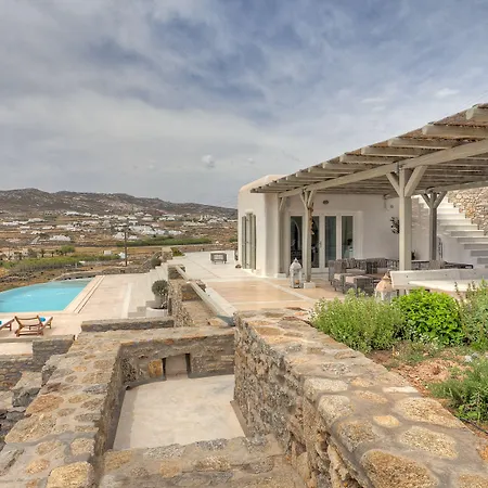 וילה Barbarossa - Elegant Beachfront Retreat With Heated Pool & Outdoor Gym