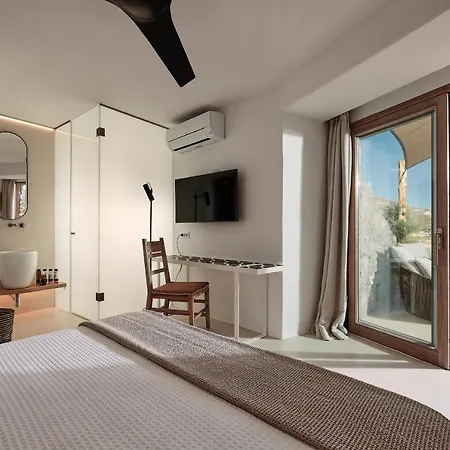 Barbarossa - Elegant Beachfront Retreat With Heated Pool & Outdoor Gym فيلة *