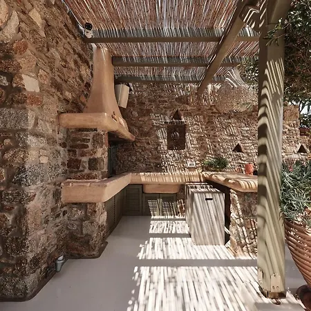 Barbarossa - Elegant Beachfront Retreat With Heated Pool & Outdoor Gym فيلة *