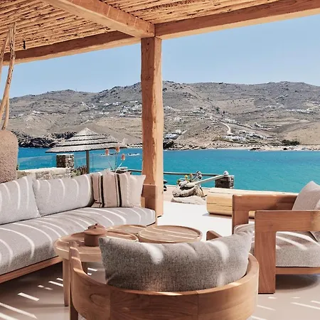 Barbarossa - Elegant Beachfront Retreat With Heated Pool & Outdoor Gym Βίλα Φτελιά