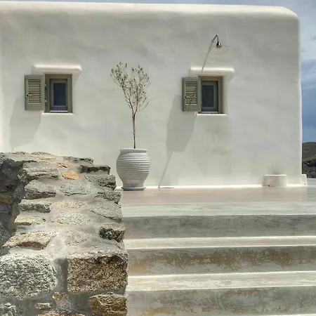 Barbarossa - Elegant Beachfront Retreat With Heated Pool & Outdoor Gym Βίλα Φτελιά