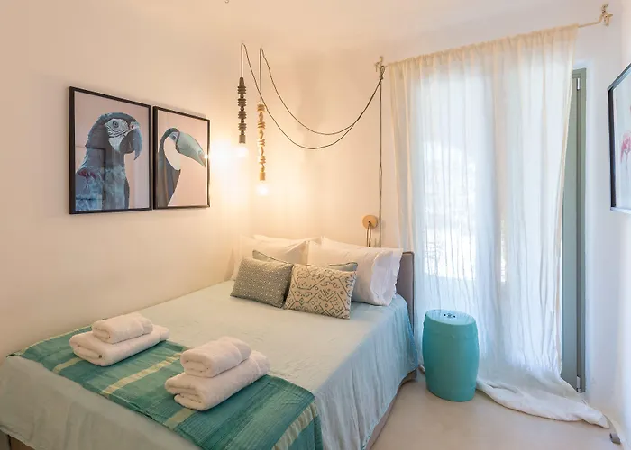 Barbarossa - Elegant Beachfront Retreat With Heated Pool & Outdoor Gym Villa