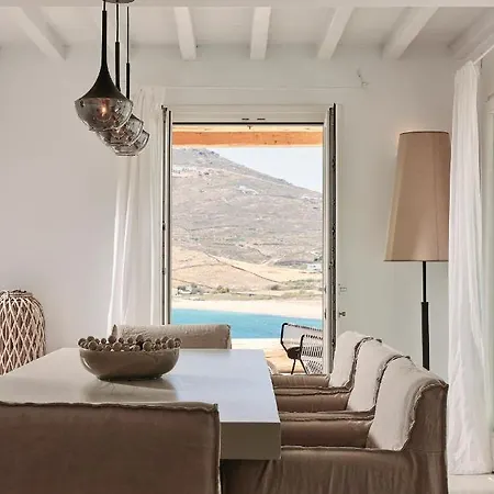 빌라 Barbarossa - Elegant Beachfront Retreat With Heated Pool & Outdoor Gym 프텔리아