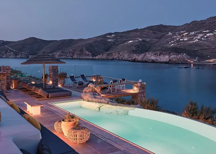 Barbarossa - Elegant Beachfront Retreat With Heated Pool & Outdoor Gym * Ftelia (Mykonos)