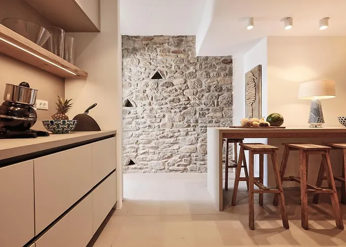 Barbarossa - Elegant Beachfront Retreat With Heated Pool & Outdoor Gym Villa Ftelia (Mykonos)