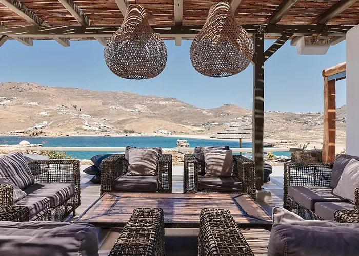 Villa Barbarossa - Elegant Beachfront Retreat With Heated Pool & Outdoor Gym Ftelia (Mykonos)